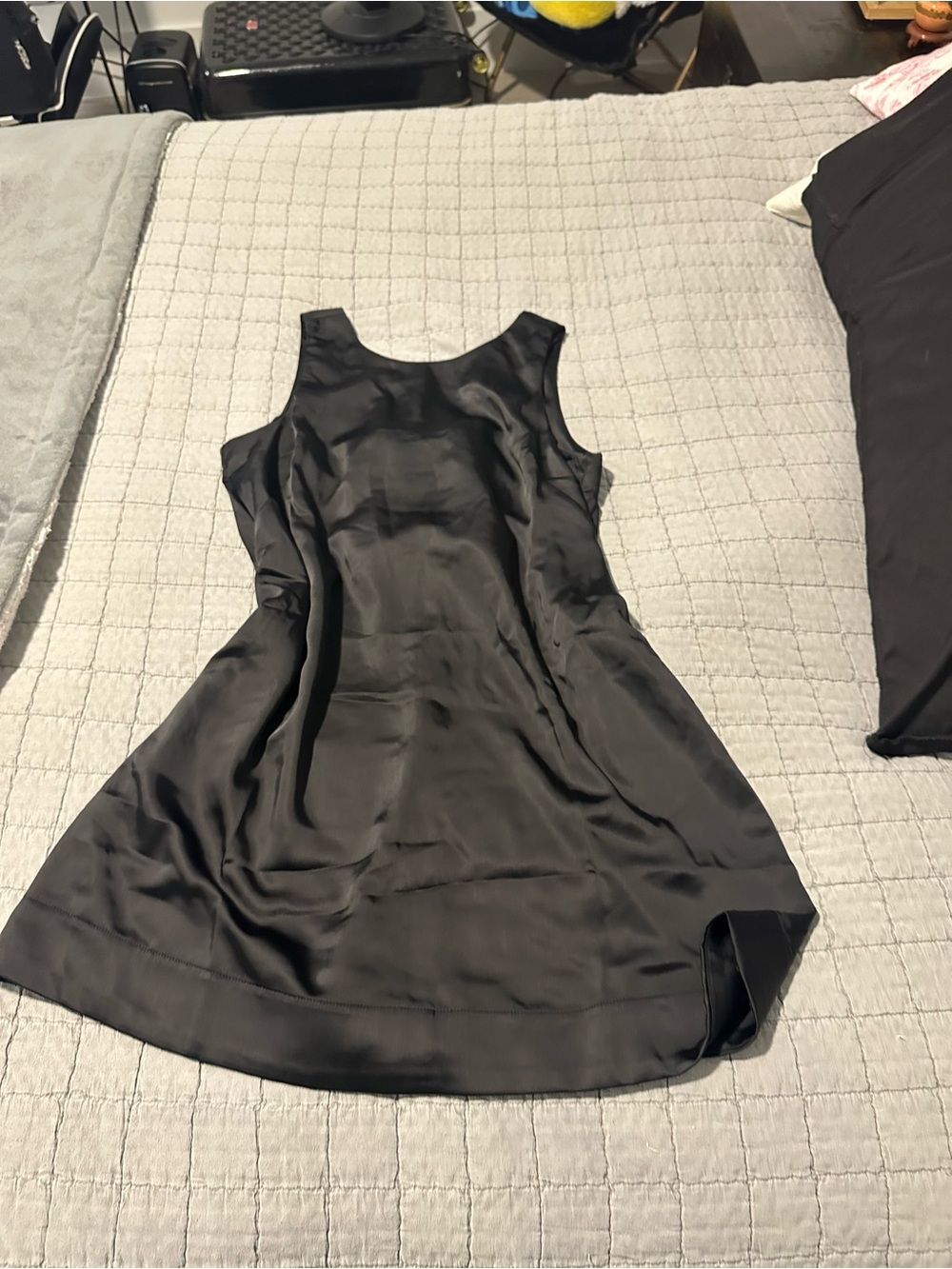 Old Navy black dress with bows